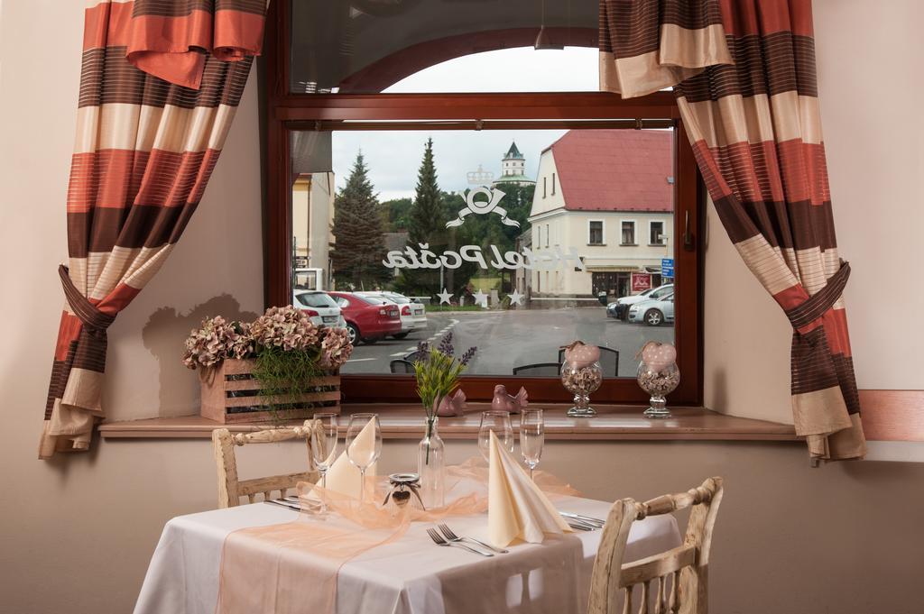 Hotel Posta Sobotka Eksteriør bilde