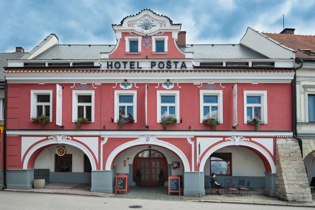 Hotel Posta Sobotka Eksteriør bilde
